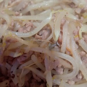 簡単！豚ミンチ肉でニラもやし炒め